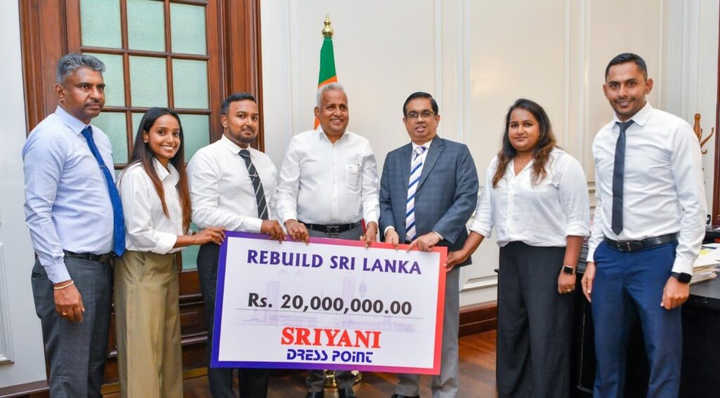 Sriyani Dress Point donates 20 million rupees to the ‘Rebuilding Sri Lanka’ fund